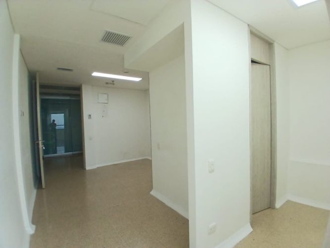 Oficina en arriendo en Las Vegas, Envigado, 32 m² · foto 7 de 10