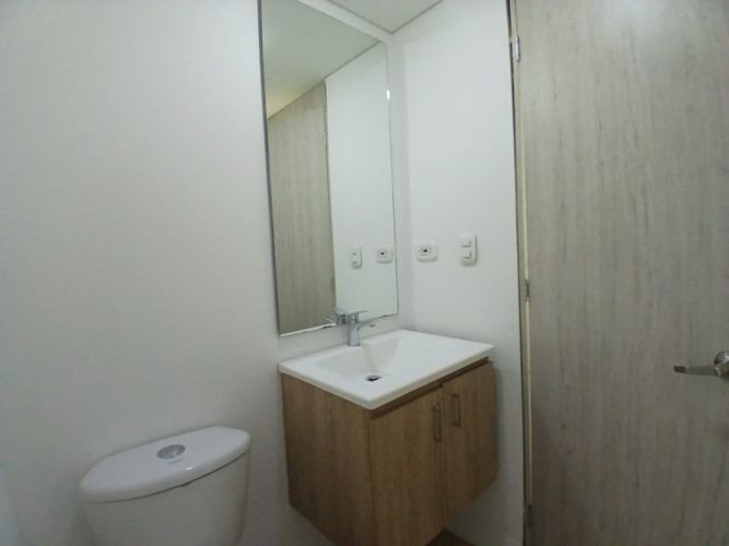 Oficina en arriendo en Las Vegas, Envigado, 32 m² · foto 9 de 10