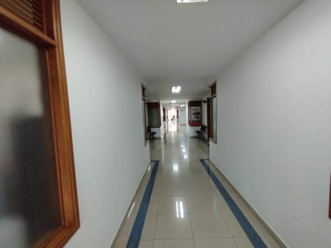 Oficina en arriendo en Centro, Rionegro, 35 m² · foto 2 de 9