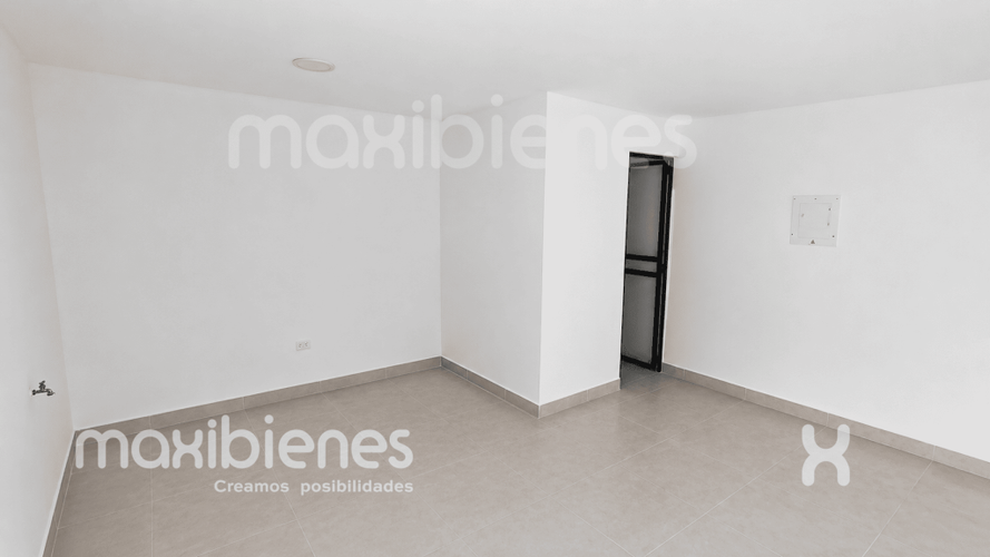 Local en arriendo en Fundadores, Apartado, 50 m² · foto 2 de 6