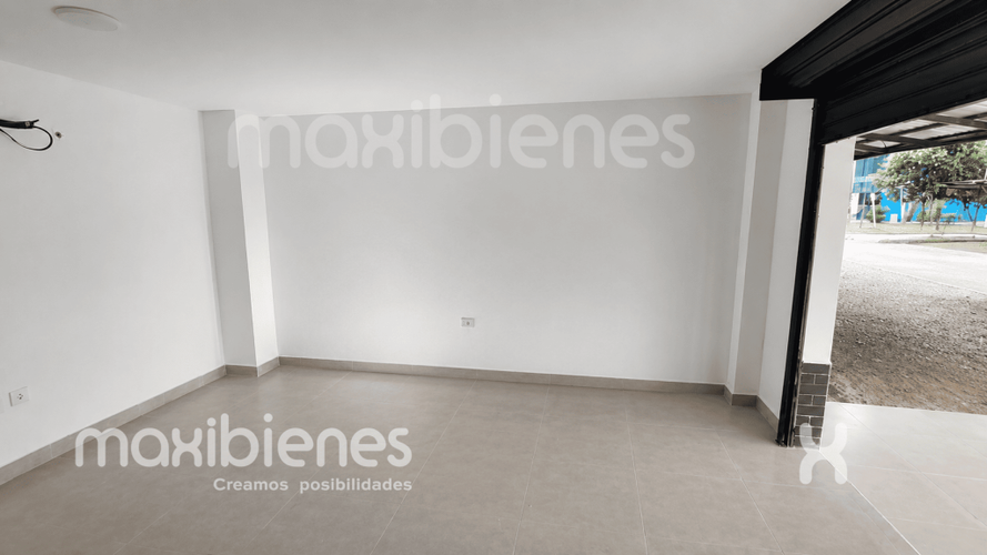 Local en arriendo en Fundadores, Apartado, 50 m² · foto 3 de 6