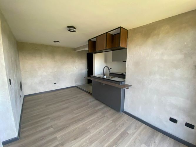 Apartamento de 2 alcobas en venta en La Macarena, Rionegro, 49 m² · foto 4 de 18