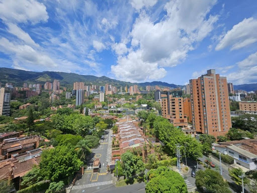 Apartamento en arriendo en La Florida, Medellín · foto 4 de 24