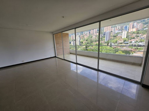 Apartamento en arriendo en La Florida, Medellín · foto 5 de 24