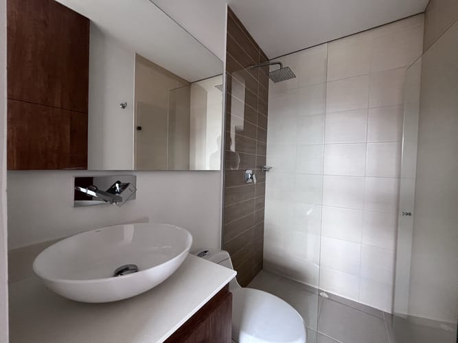 Apartamento de 3 alcobas en arriendo en Alejandría, Medellín, 110 m² · foto 4 de 11