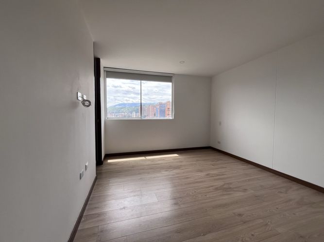 Apartamento de 3 alcobas en arriendo en Alejandría, Medellín, 110 m² · foto 6 de 11