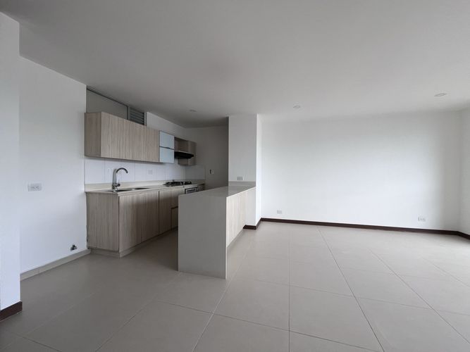 Apartamento de 3 alcobas en arriendo en Alejandría, Medellín, 110 m² · foto 10 de 11