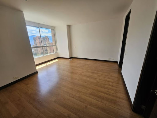 Apartamento en arriendo en La Florida, Medellín · foto 7 de 24