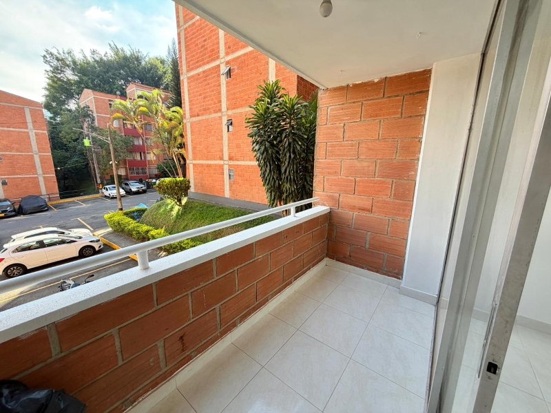 Apartamento en venta en Calasanz, Medellín · foto 2 de 10