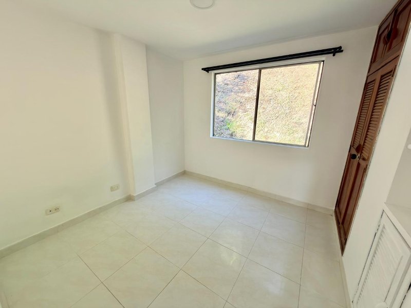 Apartamento en venta en Calasanz, Medellín · foto 7 de 10