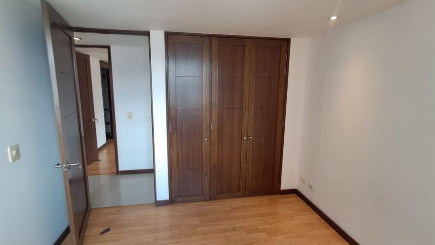 Apartamento de 3 alcobas en arriendo en El Poblado, Medellín, 105 m² · foto 12 de 15