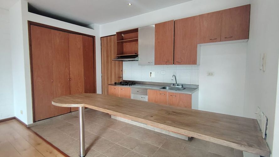 Apartamento de 1 alcoba en arriendo en Santa María De Los Ángeles, Medellín, 69 m² · foto 2 de 8