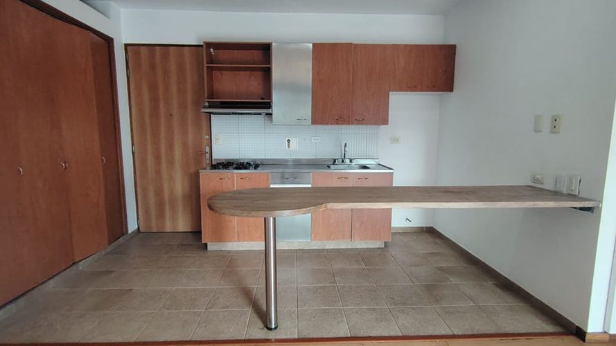 Apartamento de 1 alcoba en arriendo en Santa María De Los Ángeles, Medellín, 69 m² · foto 3 de 8