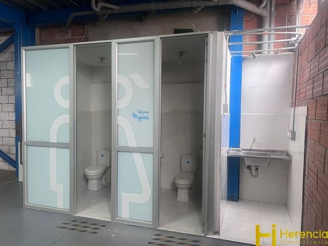 Bodega en venta en Trinidad, Medellín, 220 m² · foto 6 de 6