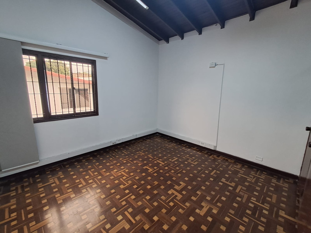 Casa en arriendo en El Poblado, Medellín · foto 6 de 24