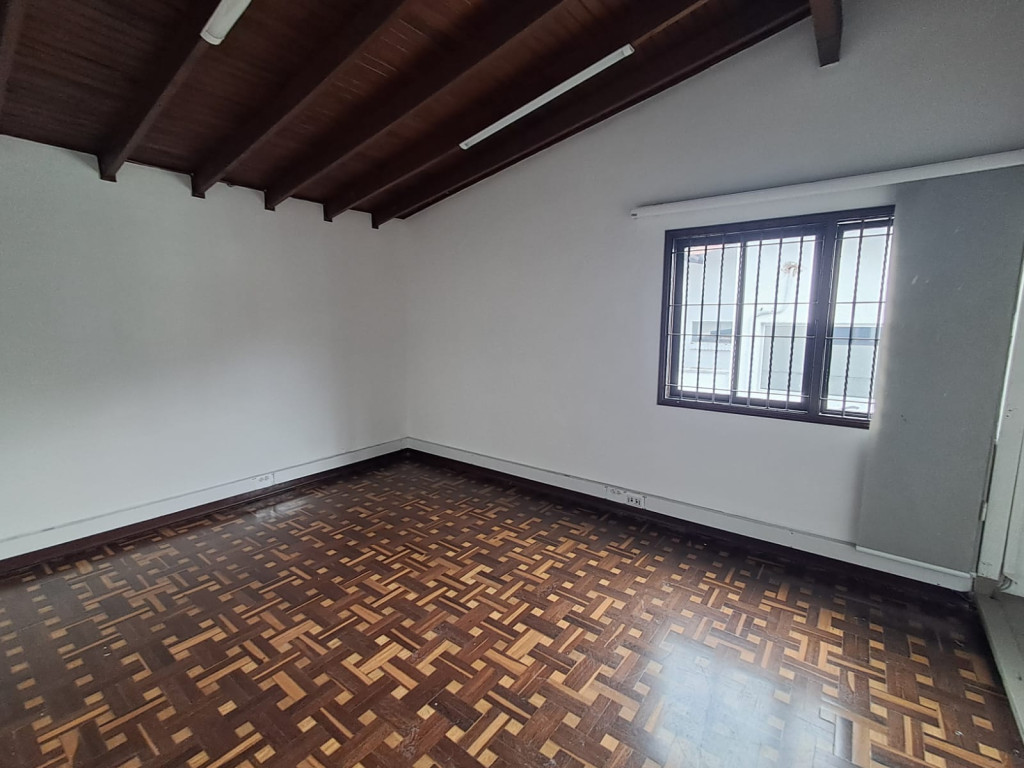 Casa en arriendo en El Poblado, Medellín · foto 9 de 24