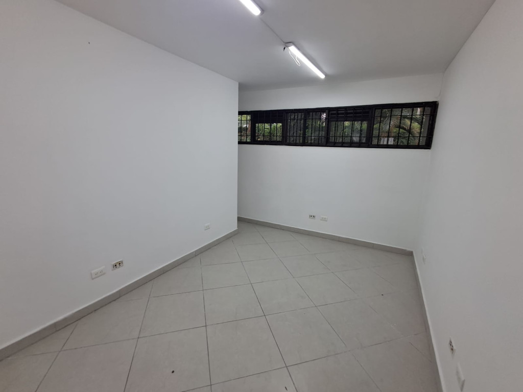 Casa en arriendo en El Poblado, Medellín · foto 19 de 24