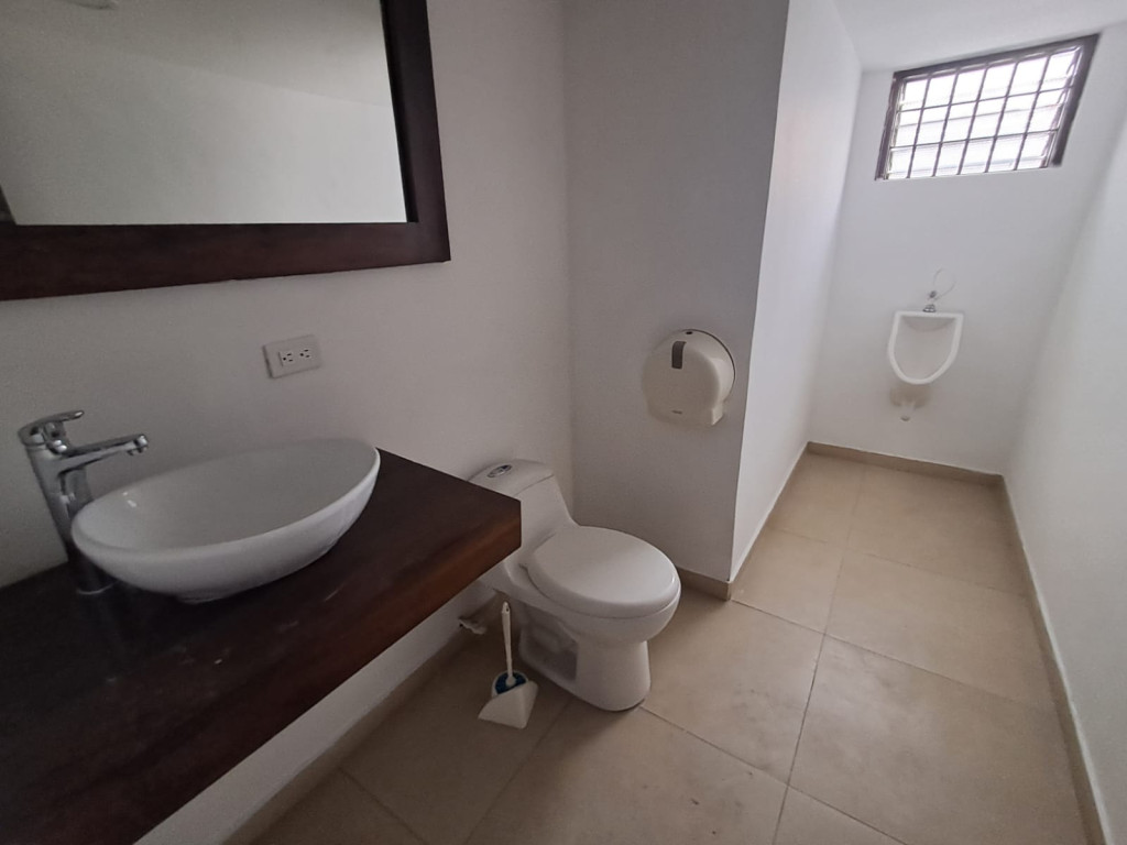Casa en arriendo en El Poblado, Medellín · foto 24 de 24