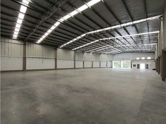 Bodega en arriendo en Malteria, Manizales, 2787 m² · foto 13 de 24