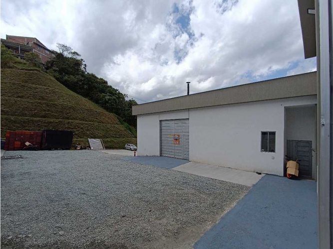 Bodega en arriendo en Malteria, Manizales, 2787 m² · foto 24 de 24