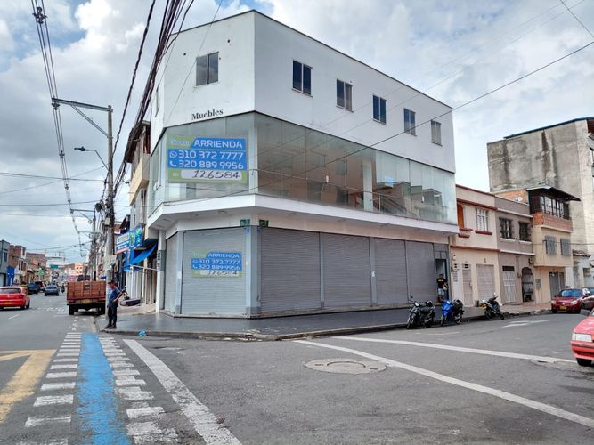 Local en arriendo en Bretaña, Cali, 360 m² · foto 2 de 24
