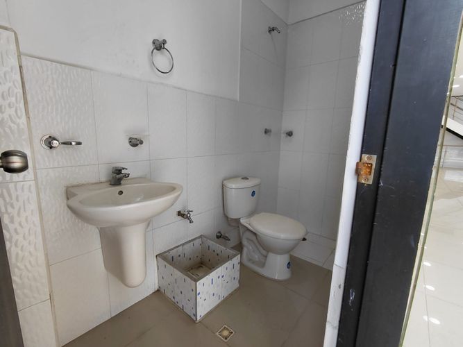 Local en arriendo en Bretaña, Cali, 360 m² · foto 15 de 24