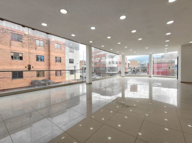 Local en arriendo en Bretaña, Cali, 360 m² · foto 17 de 24