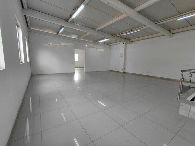 Local en arriendo en Bretaña, Cali, 360 m² · foto 20 de 24