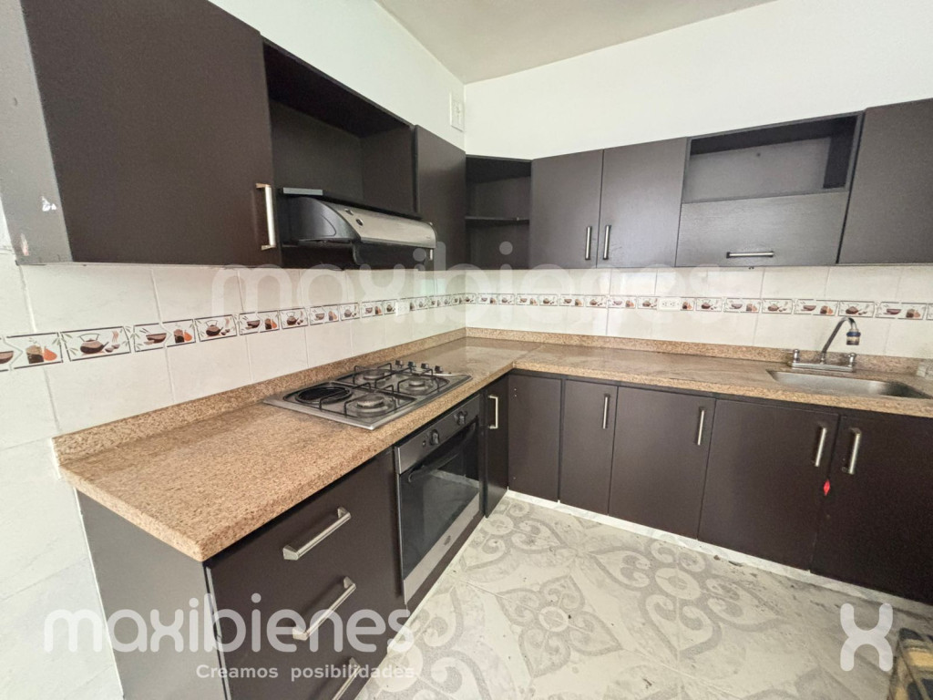 Apartamento en arriendo en La Magnolia, Envigado · foto 2 de 19