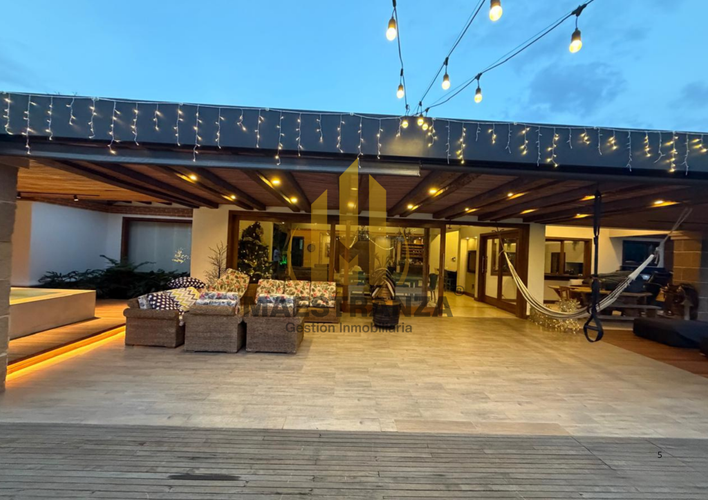 Casa de 5 alcobas en venta en Llano Grande, Rionegro, 840 m² · foto 5 de 6