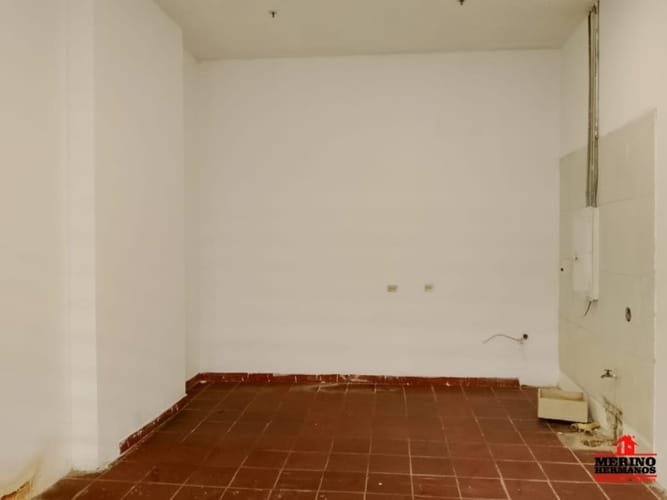 Local en arriendo en Loma Del Escobero, Envigado, 36 m² · foto 11 de 14