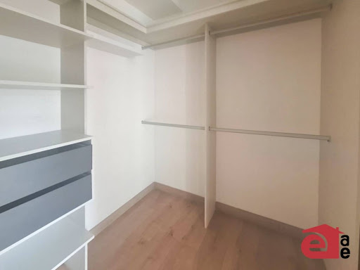 Apartamento en arriendo en Centro, Rionegro · foto 5 de 9