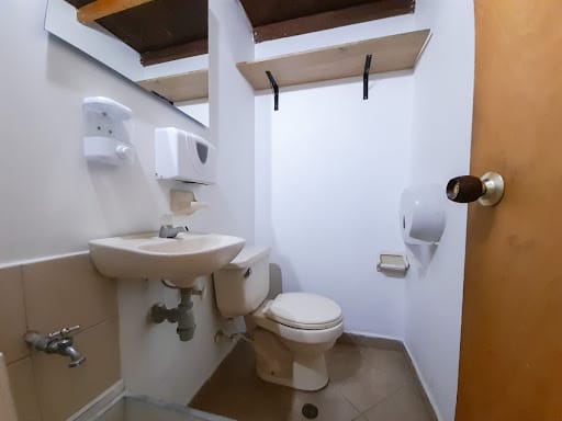 Local en arriendo en Alcala, Envigado, 15 m² · foto 4 de 9