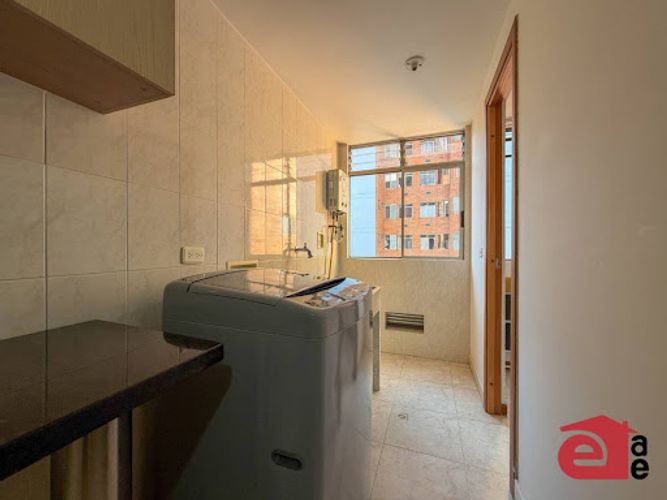 Apartamento de 3 alcobas en arriendo en El Poblado, Medellín, 100 m² · foto 15 de 23