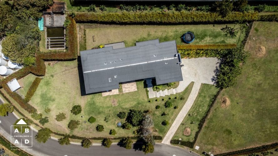 Casa de 5 alcobas en venta en La Ceja, 500 m² · foto 4 de 19