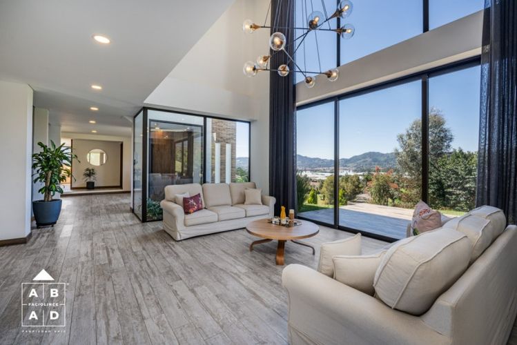 Casa de 5 alcobas en venta en La Ceja, 500 m² · foto 10 de 19