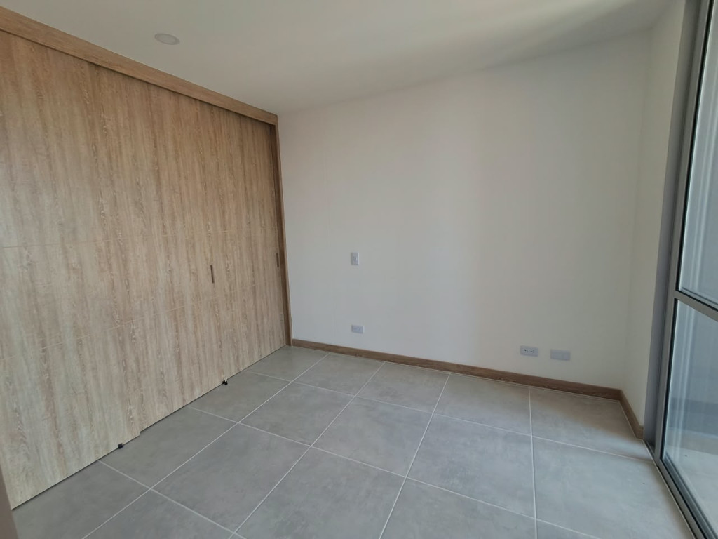 Apartamento en arriendo en Centro, Rionegro · foto 7 de 13