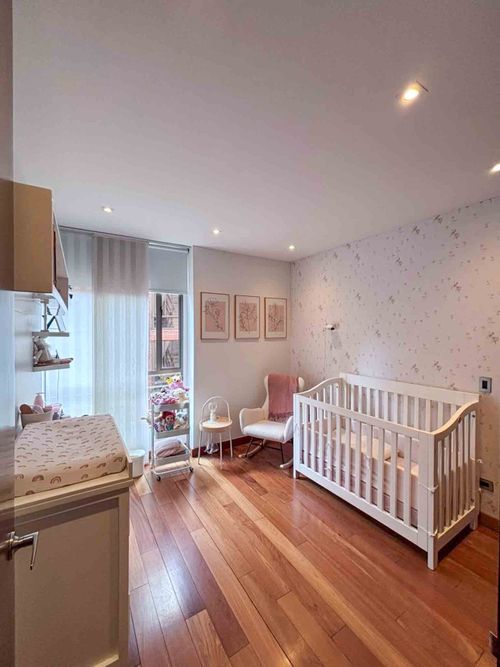 Apartamento de 3 alcobas en venta en La Cabrera, Bogotá, 200 m² · foto 7 de 8