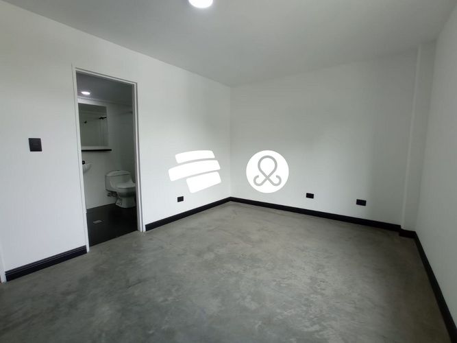 Apartamento en venta en El Poblado, Medellín · foto 6 de 23