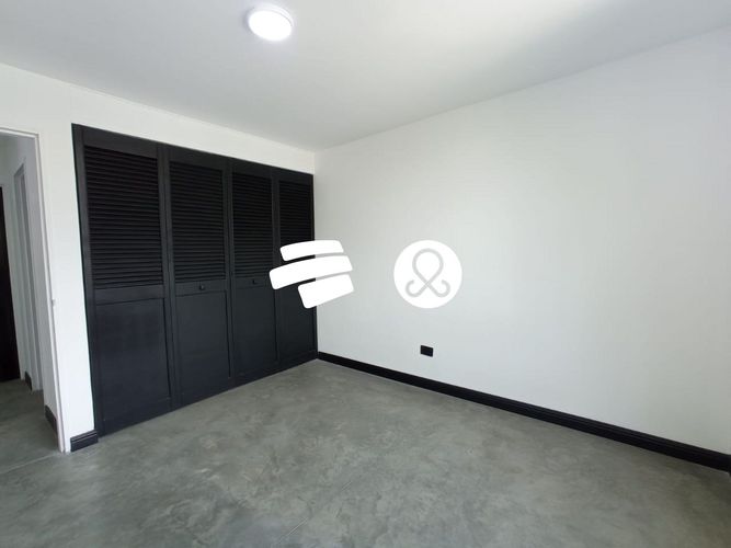 Apartamento en venta en El Poblado, Medellín · foto 7 de 23