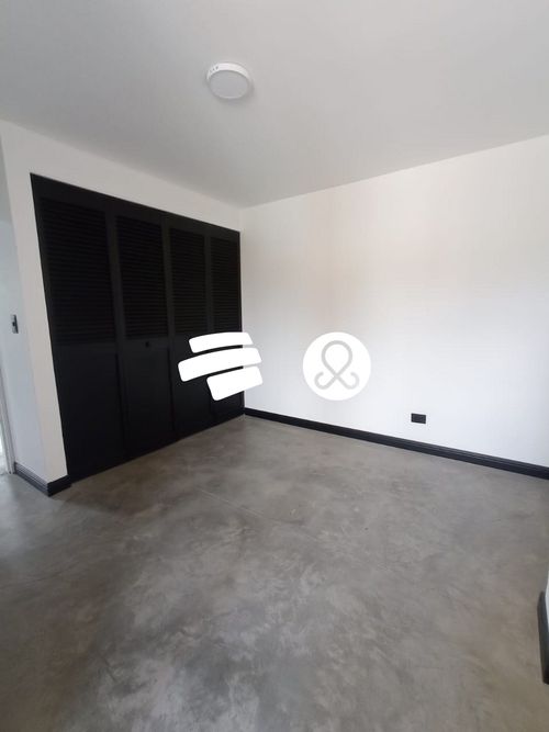 Apartamento en venta en El Poblado, Medellín · foto 9 de 23