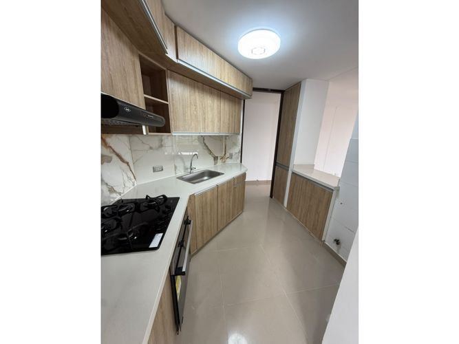Apartamento de 4 alcobas en venta en La Hacienda, Cali, 110 m² · foto 2 de 16