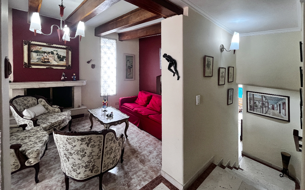 Casa en venta en Cedritos, Bogotá · foto 3 de 24