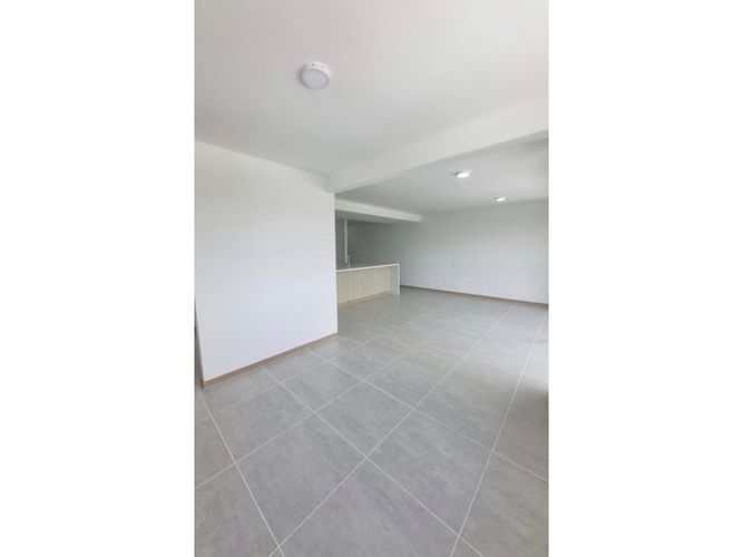Apartamento de 3 alcobas en venta en Valle Del Lili, Cali, 91 m² · foto 6 de 20