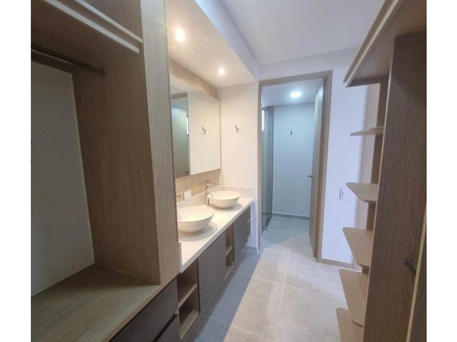 Apartamento de 3 alcobas en venta en Valle Del Lili, Cali, 91 m² · foto 11 de 20