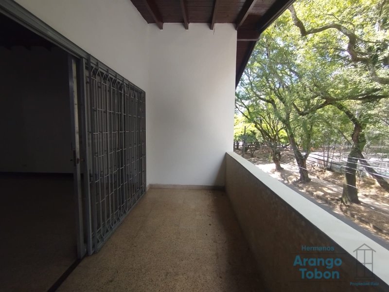 Casa en Arriendo en El velodromo, Medellín