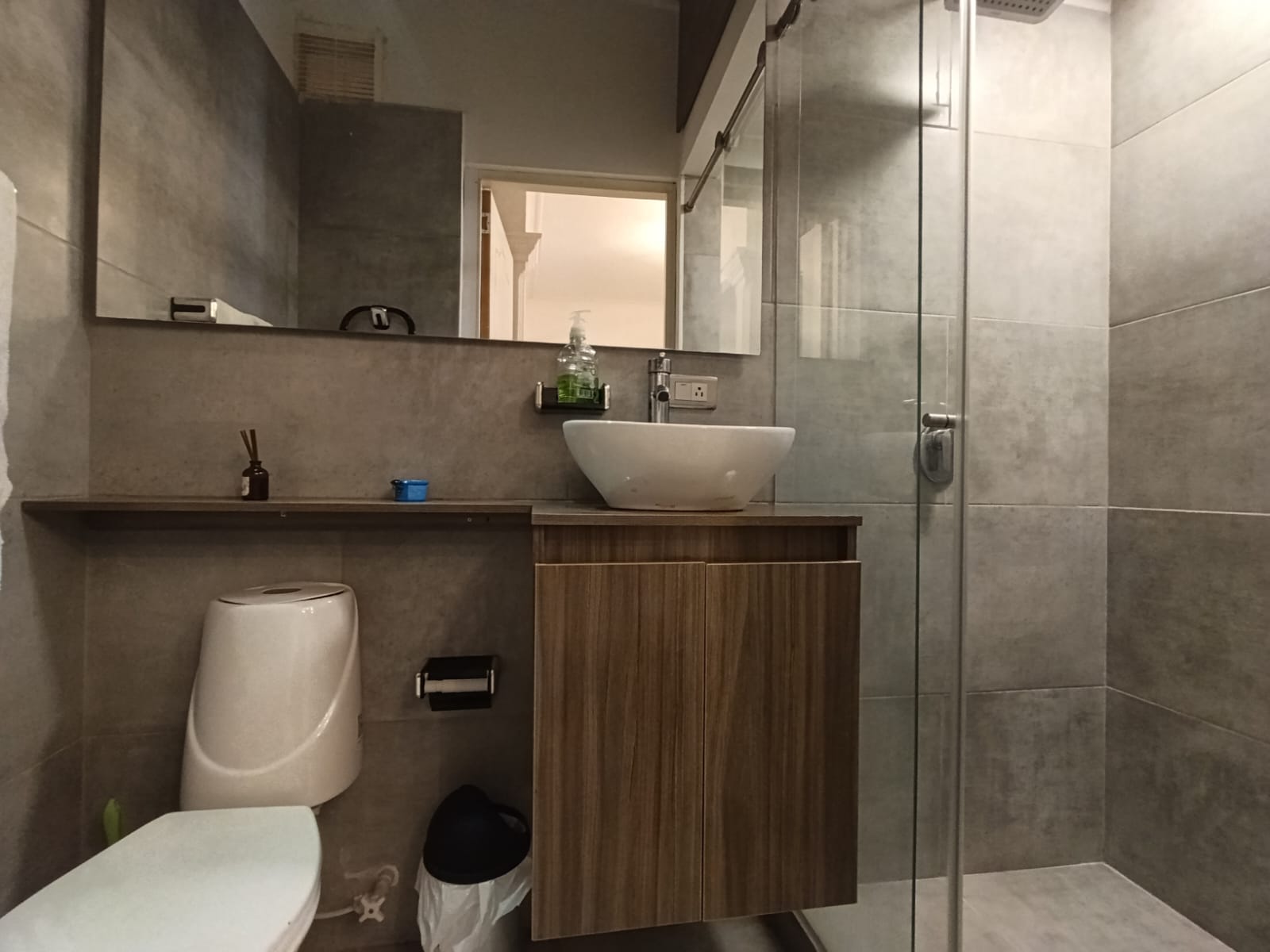 Apartaestudio en arriendo en Laureles, Medellín · foto 9 de 20