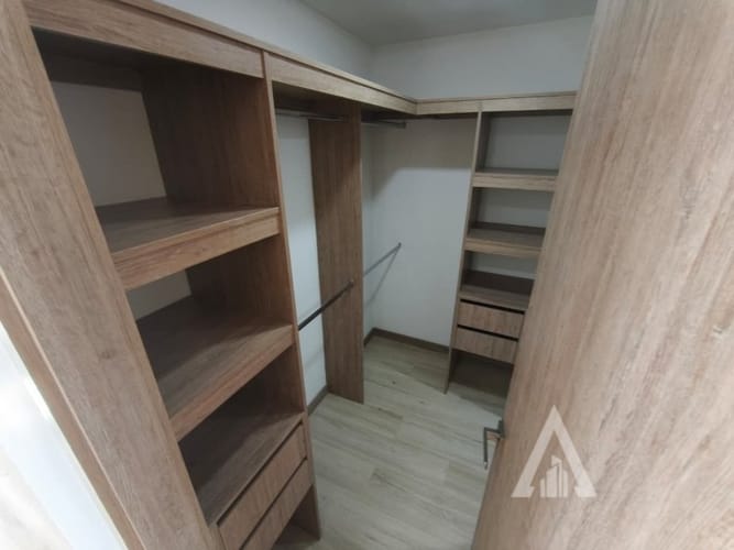 Apartamento de 3 alcobas en arriendo en Las Lomitas, Sabaneta, 76 m² · foto 2 de 17