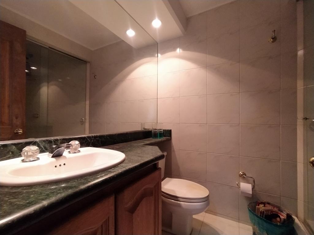 Apartamento en venta en Los Rosales, Bogotá · foto 14 de 21