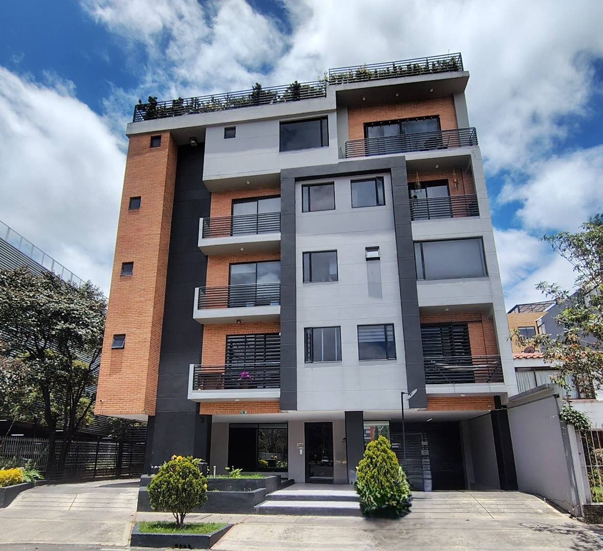 Apartamento en Arriendo en Santa barbara central, Bogotá